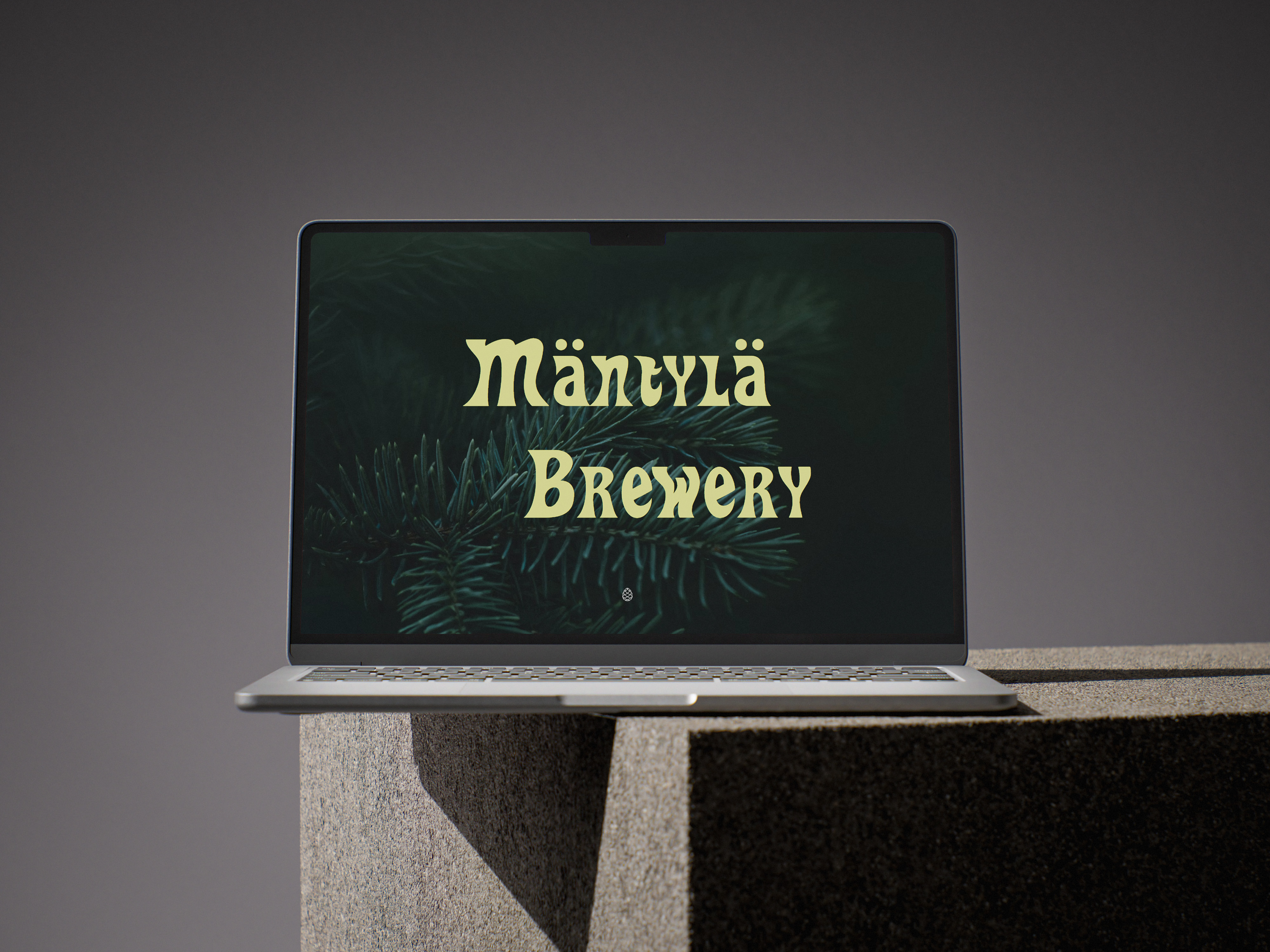 Laptop showing Mäntylä brewery home page.
